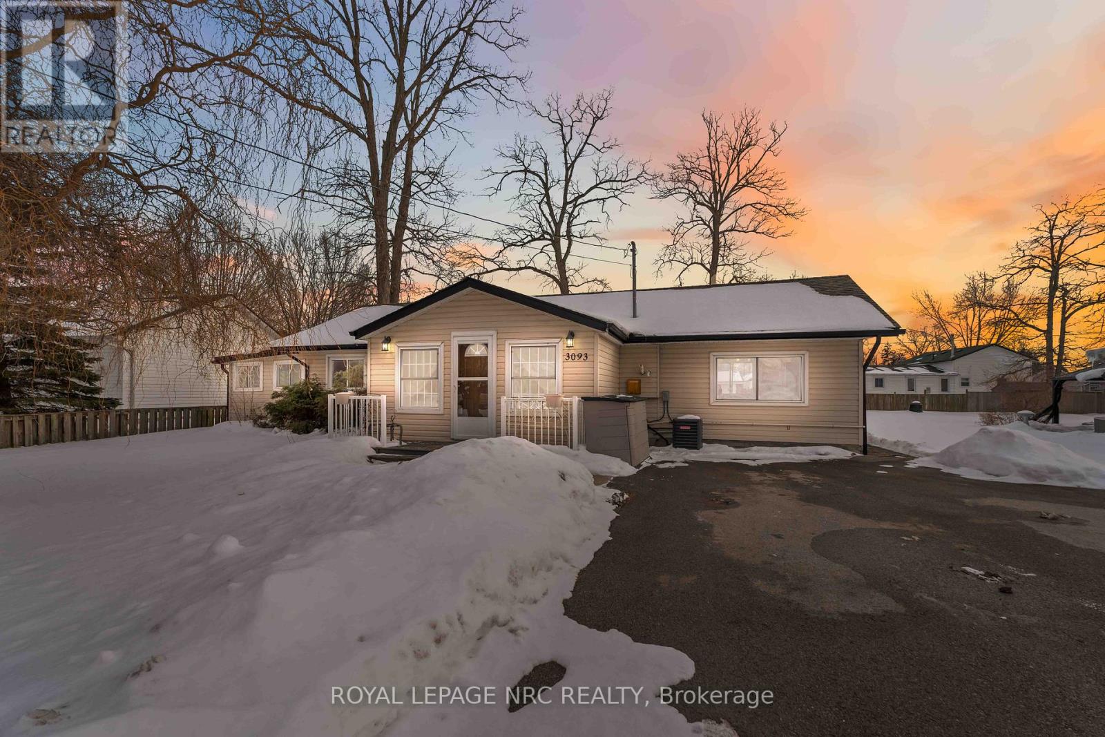 3093 Hyman Avenue, Fort Erie, Ontario  L0S 1N0 - Photo 4 - X12788858