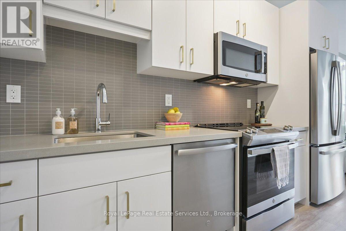 308 - 2007 James Street, Burlington, Ontario  L7R 0G7 - Photo 14 - W12788912