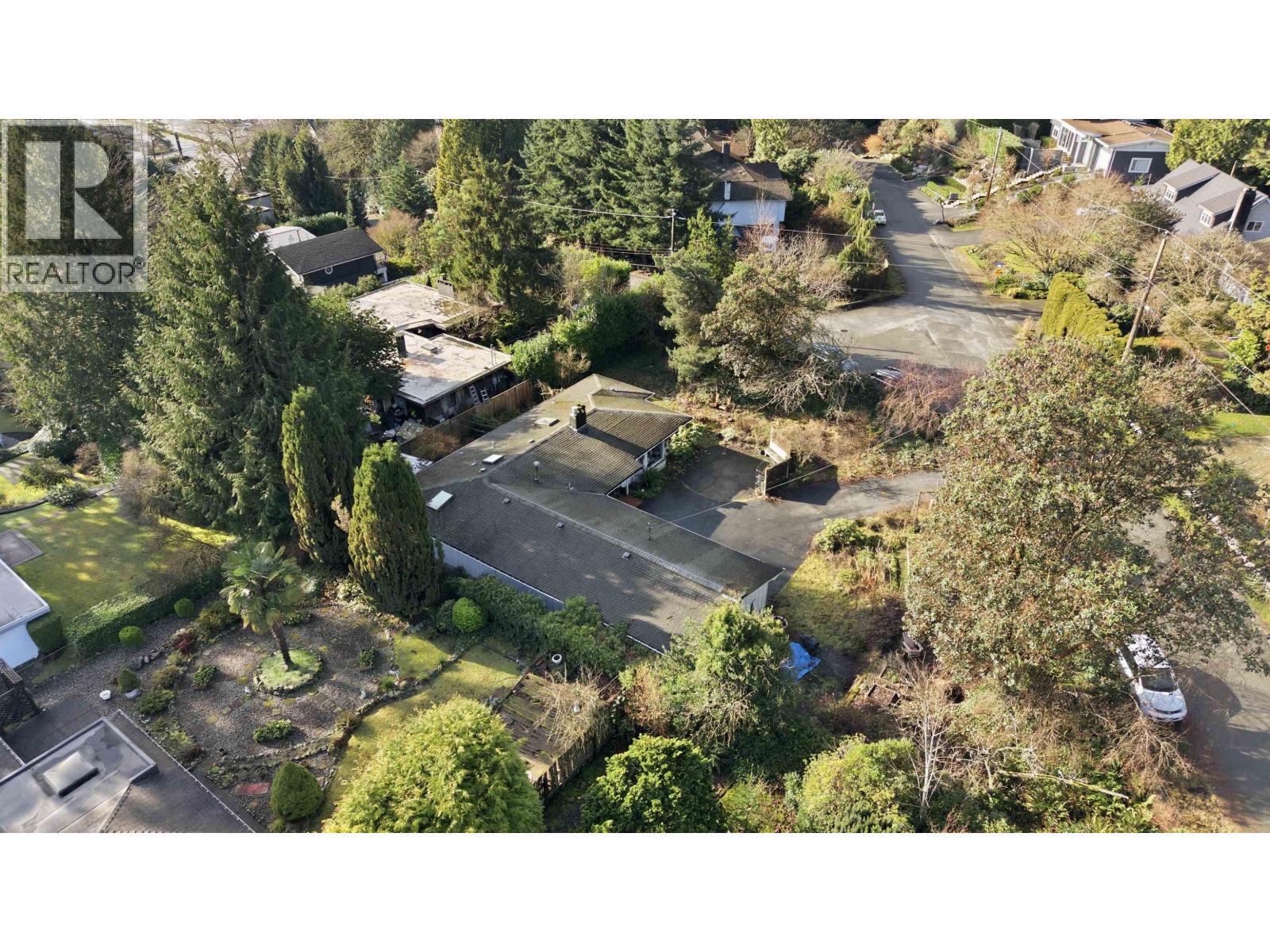 5757 Cranley Drive, West Vancouver, British Columbia  V7W 1S9 - Photo 8 - R3089818