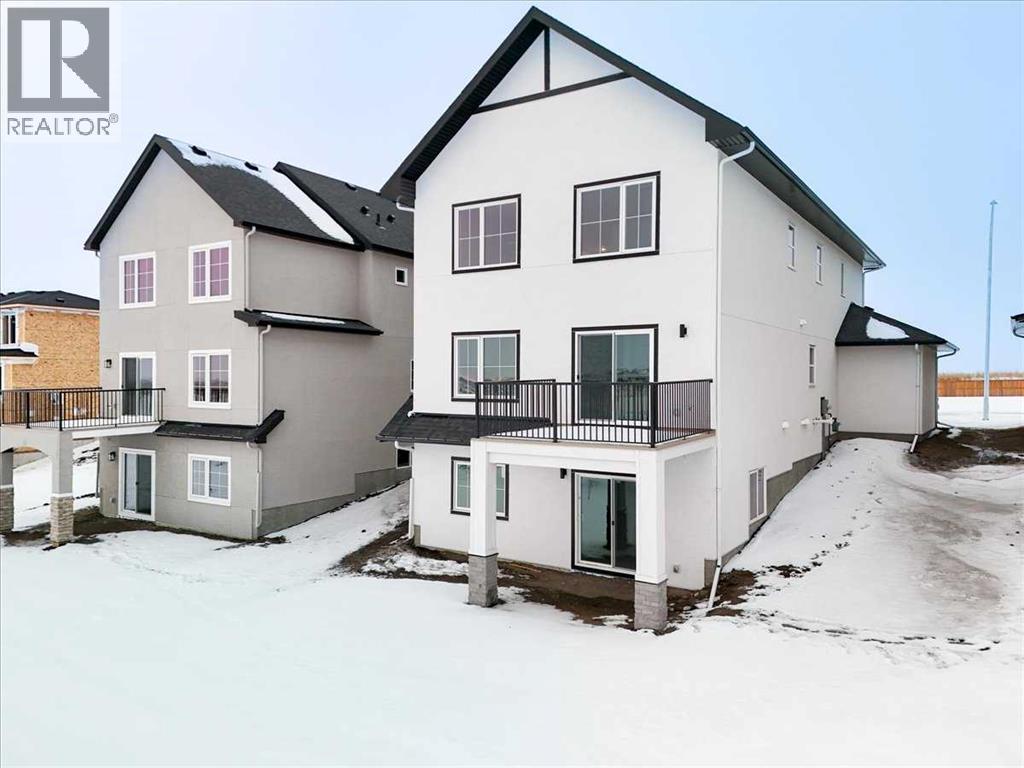 7 Lakewood Way, Strathmore, Alberta  T1P 2J5 - Photo 3 - A2283008