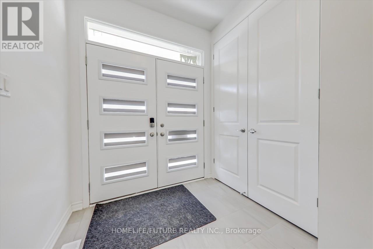 Upper - 2959 Heartwood Lane, Pickering, Ontario  L1X 0P1 - Photo 4 - E12788884