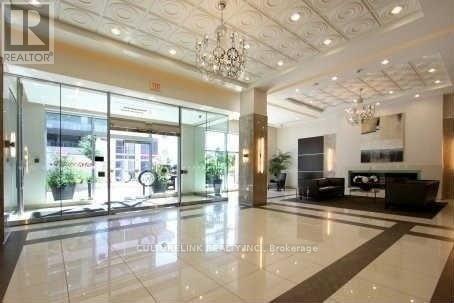 703 - 7165 Yonge Street, Markham, Ontario  L3T 0C9 - Photo 2 - N12788860