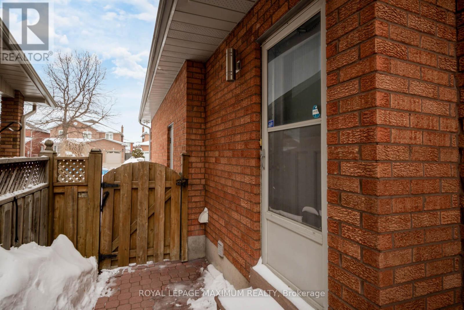 61 Gas Light Crescent, Vaughan, Ontario  L4L 8E8 - Photo 42 - N12788886