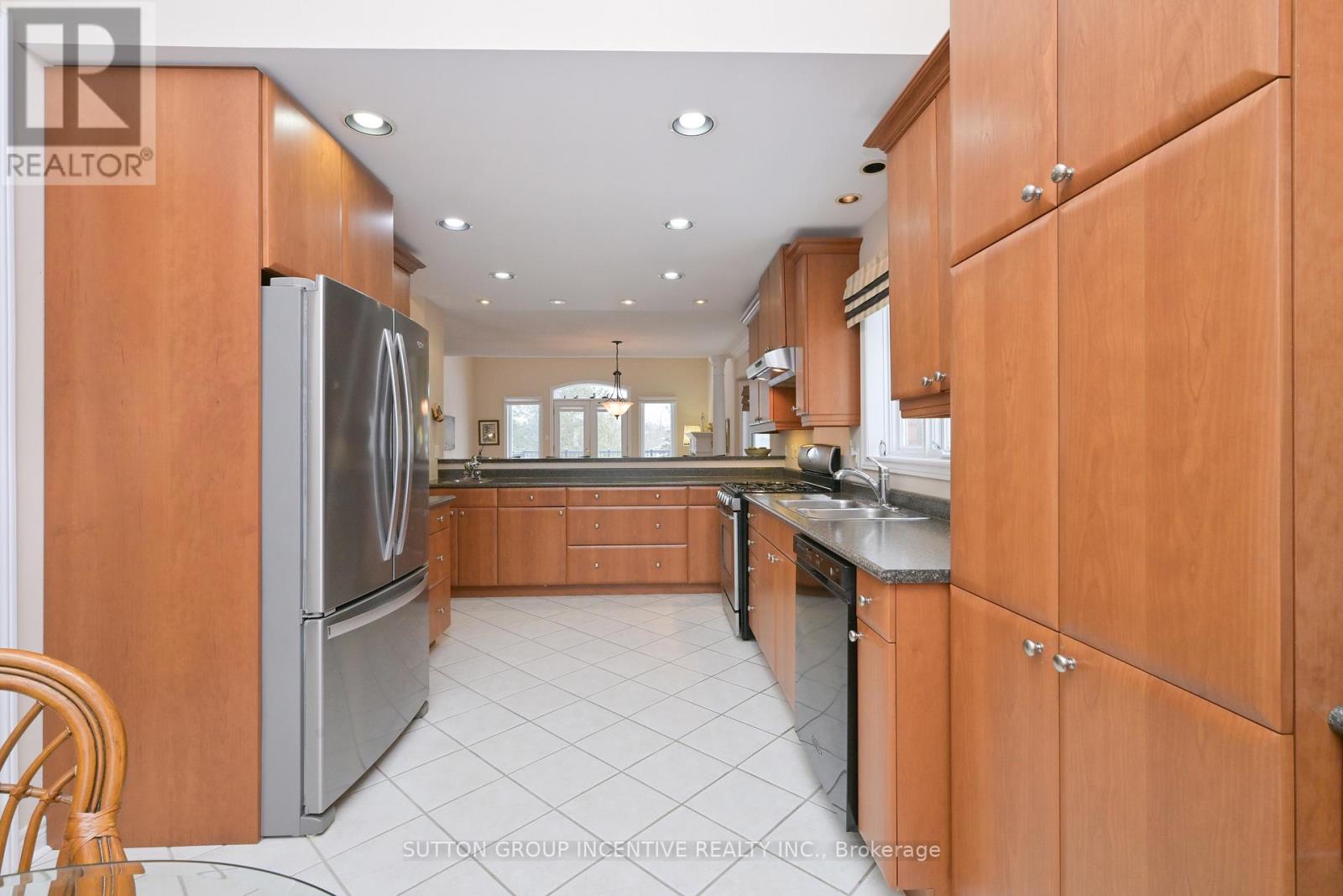 71 Bella Vista Trail, New Tecumseth, Ontario  L9R 2E2 - Photo 7 - N12788890