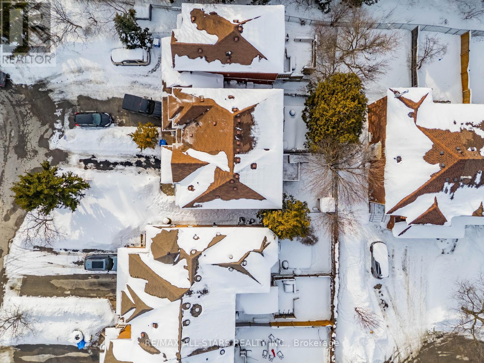 84 Willoway, Whitchurch-Stouffville, Ontario  L4A 1K6 - Photo 37 - N12788902