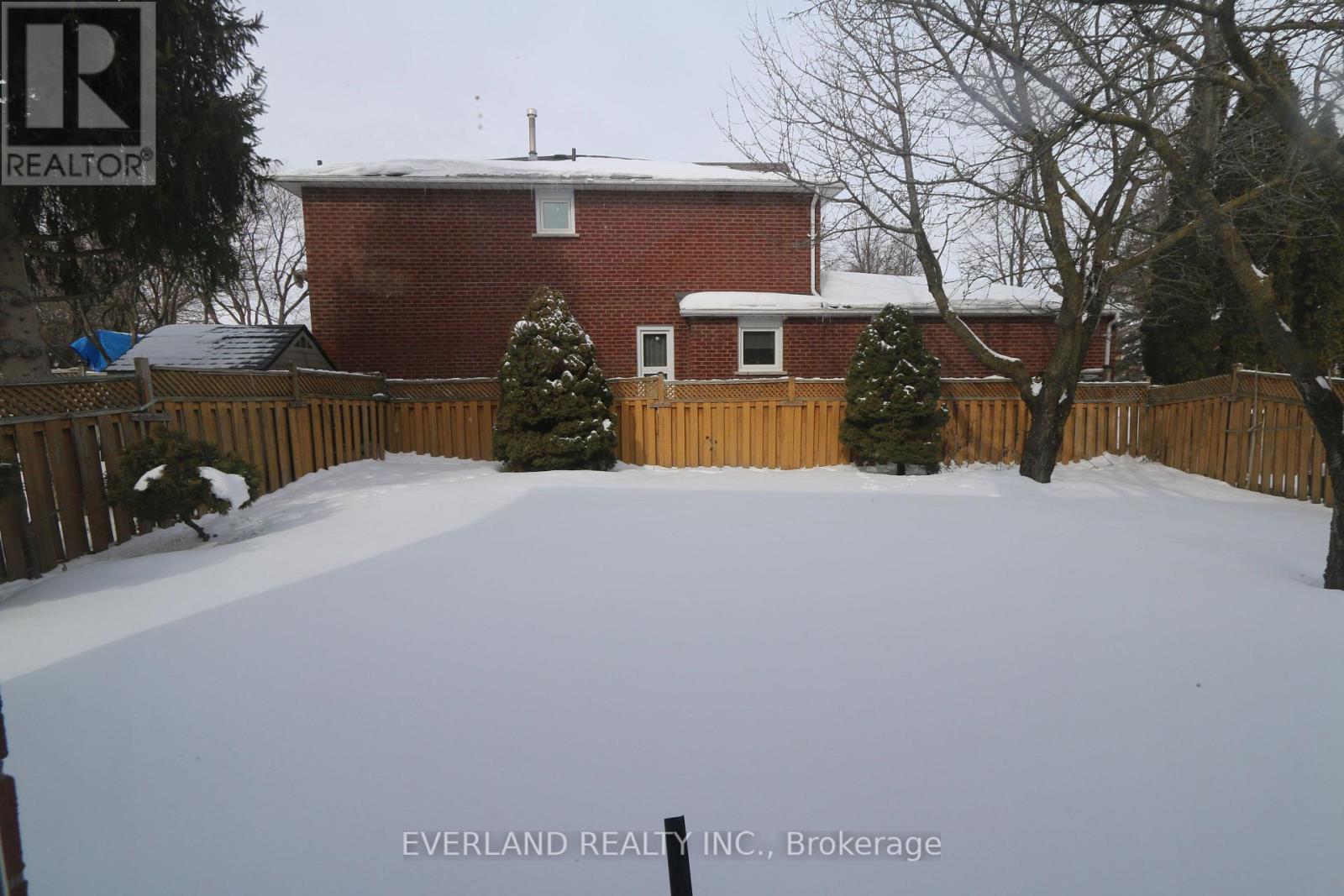 Upper - 212 Austin Drive, Markham, Ontario  L3R 6M6 - Photo 6 - N12781820