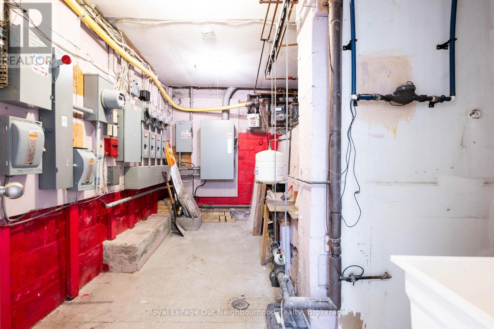 Lower Level - 1224 King Street W, Toronto, Ontario  M6K 1G4 - Photo 18 - W12788852