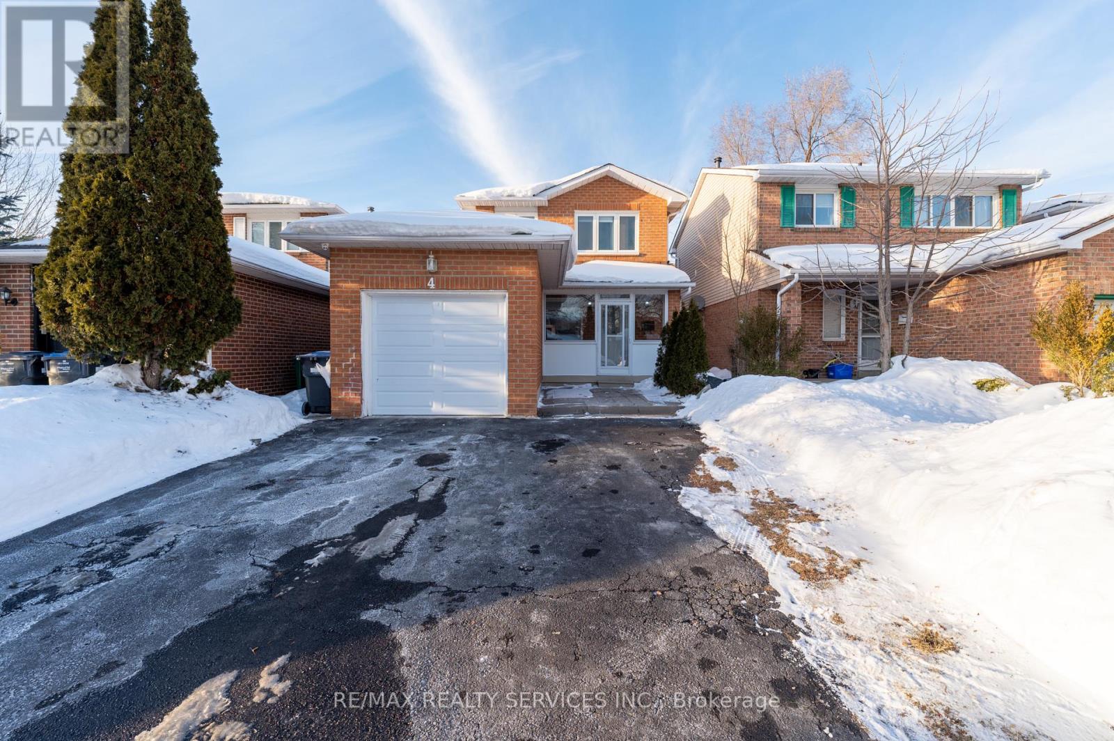 4 SUMMERTIME COURT, Brampton, Ontario