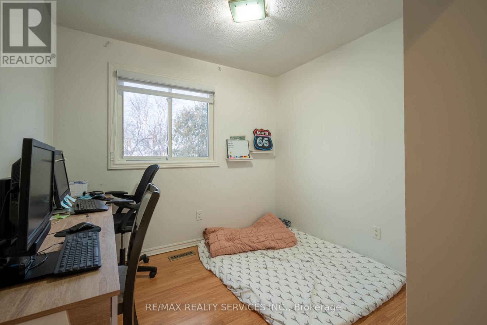 4 Summertime Court, Brampton, Ontario  L6Z 2B4 - Photo 14 - W12788878