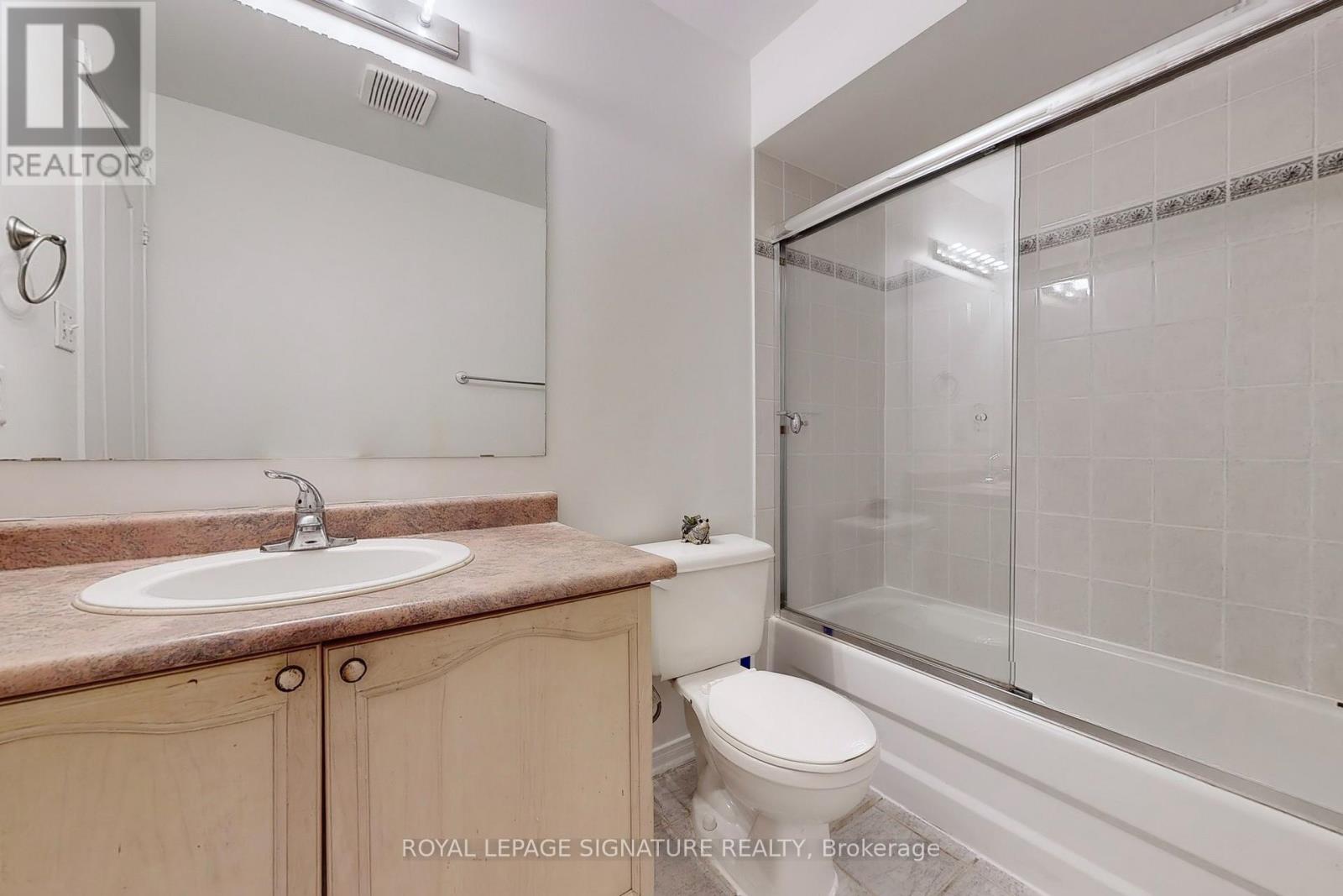 5352 Byford Place, Mississauga, Ontario  L4Z 3W9 - Photo 24 - W12788914