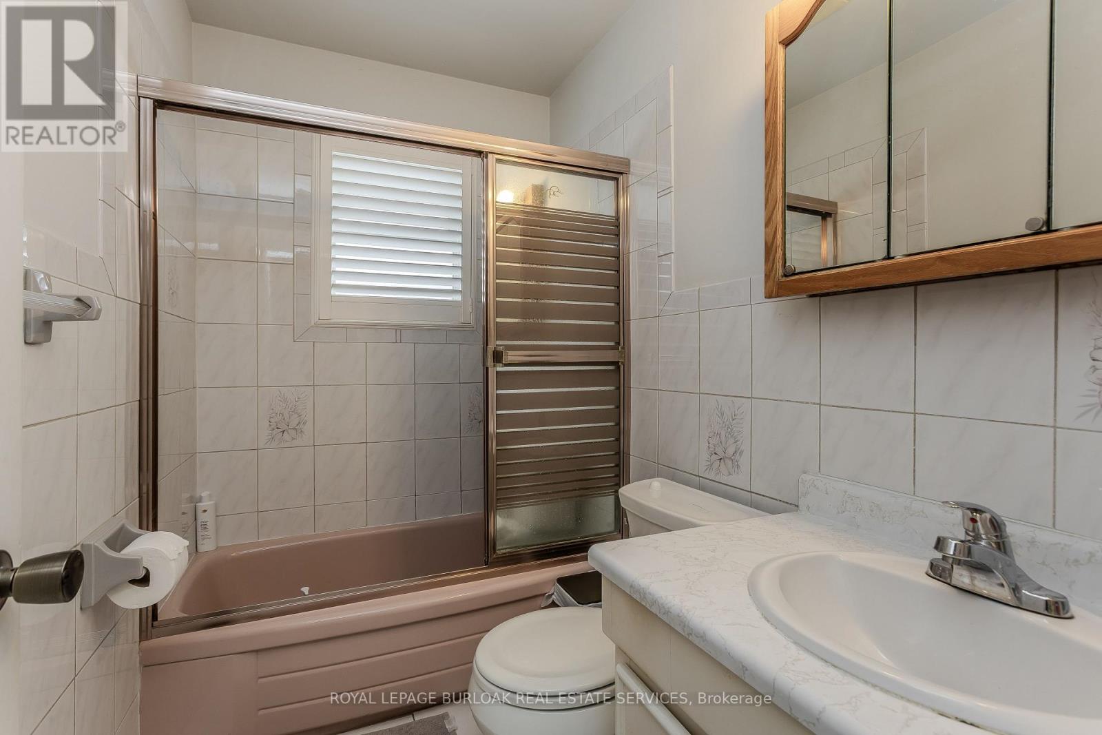 4 Cherry Avenue, Grimsby, Ontario  L3M 2G9 - Photo 22 - X12788866