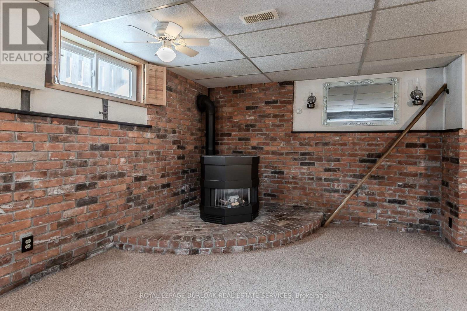 4 Cherry Avenue, Grimsby, Ontario  L3M 2G9 - Photo 36 - X12788866