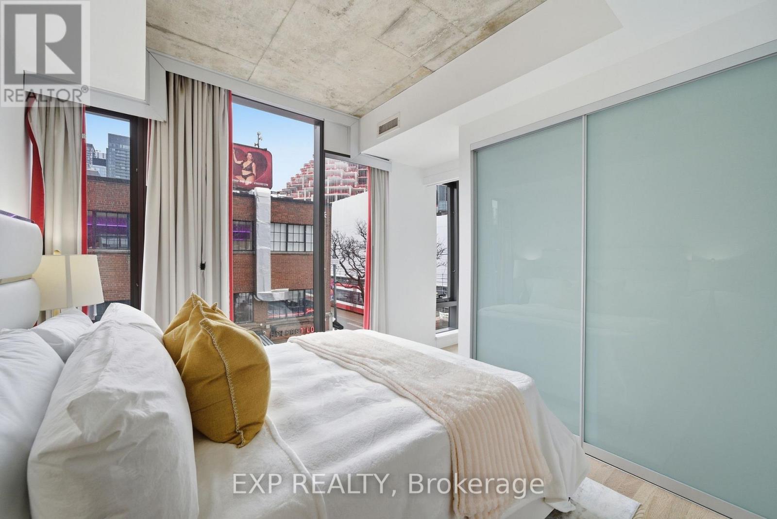 213 - 560 King Street W, Toronto, Ontario  M5V 0L6 - Photo 21 - C12782264