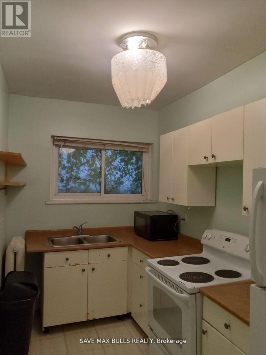 3 - 285 King Street W, Hamilton, Ontario  L8P 1B2 - Photo 2 - X12787890