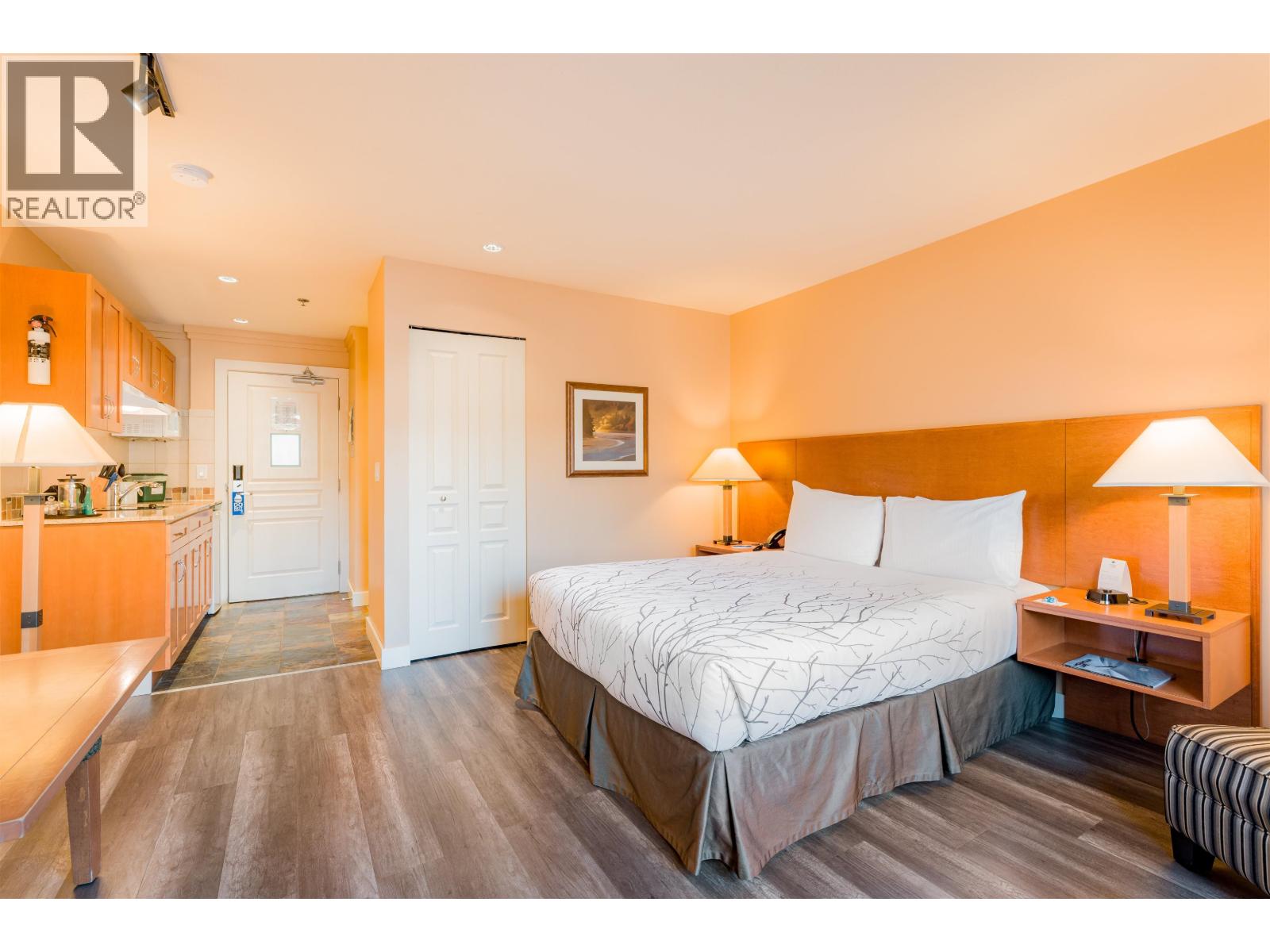 101 1490 Highway 99, Pemberton, British Columbia  V0N 2L1 - Photo 2 - R3089970