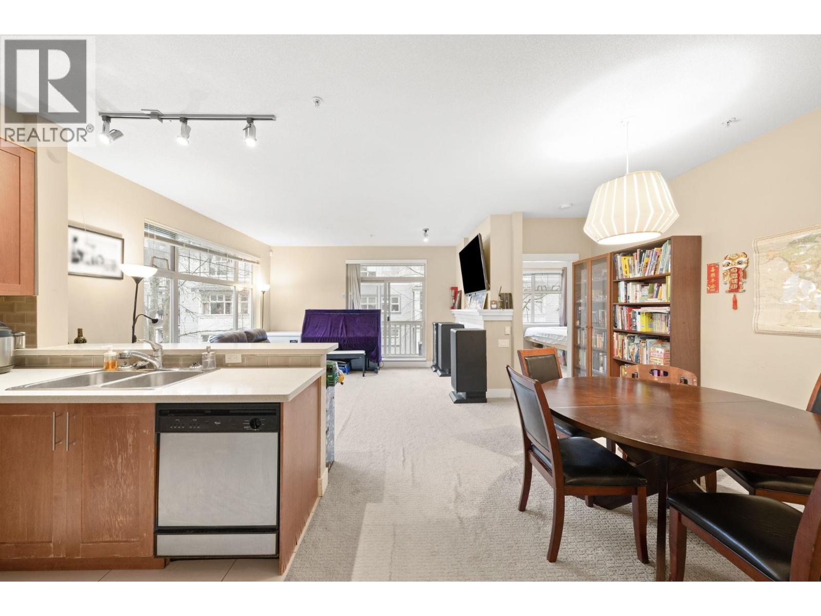 218 2083 W 33 Road, Vancouver, British Columbia  V6M 4M6 - Photo 6 - R3090000