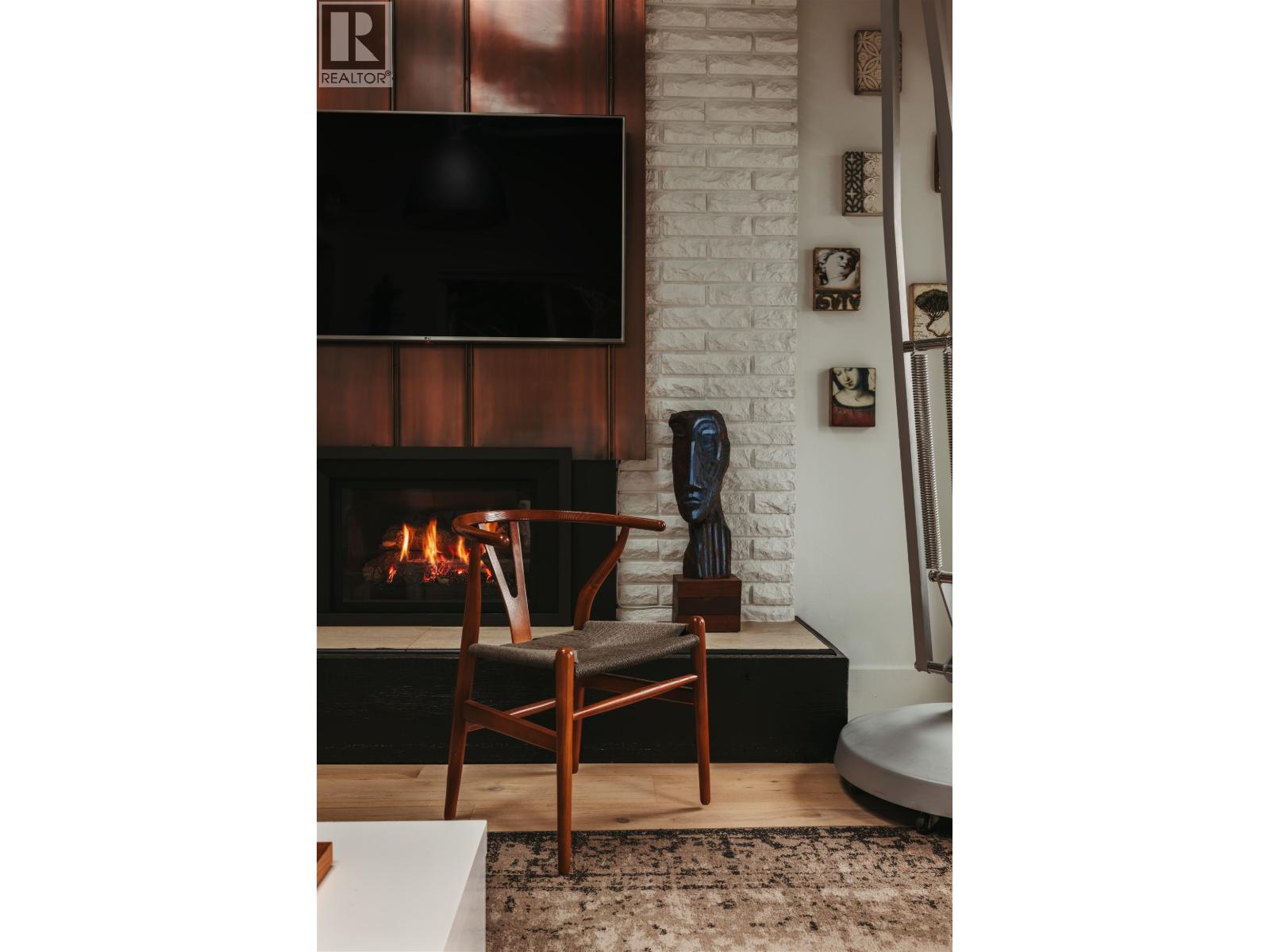 328 Monteray Avenue, North Vancouver, British Columbia  V7N 3E6 - Photo 10 - R3089985