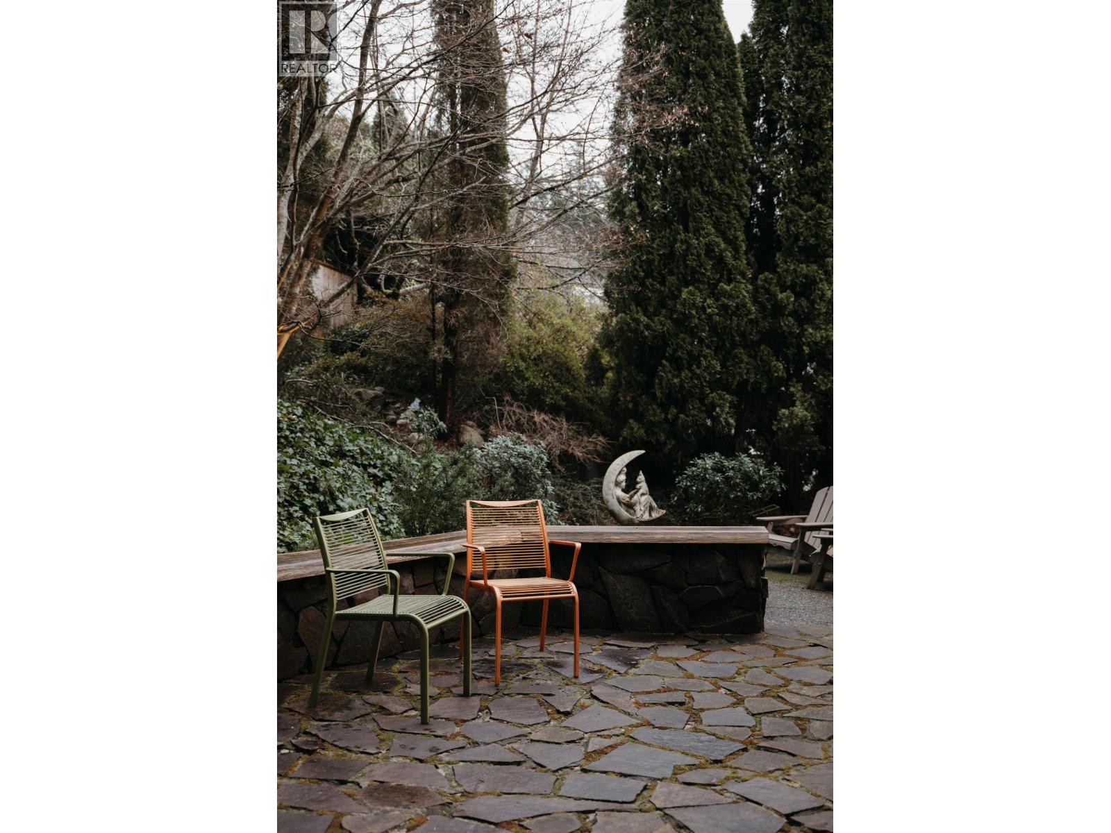 328 Monteray Avenue, North Vancouver, British Columbia  V7N 3E6 - Photo 29 - R3089985