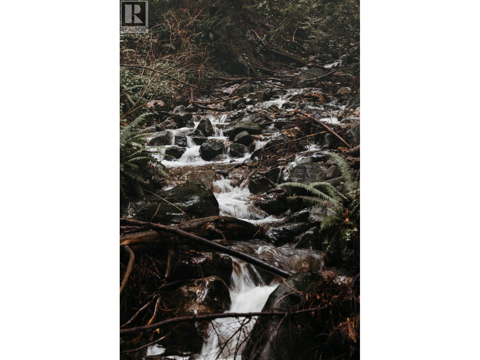 328 Monteray Avenue, North Vancouver, British Columbia  V7N 3E6 - Photo 34 - R3089985