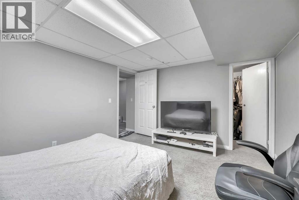 19 Castlepark Way Ne, Calgary, Alberta  T3J 1R7 - Photo 25 - A2273385