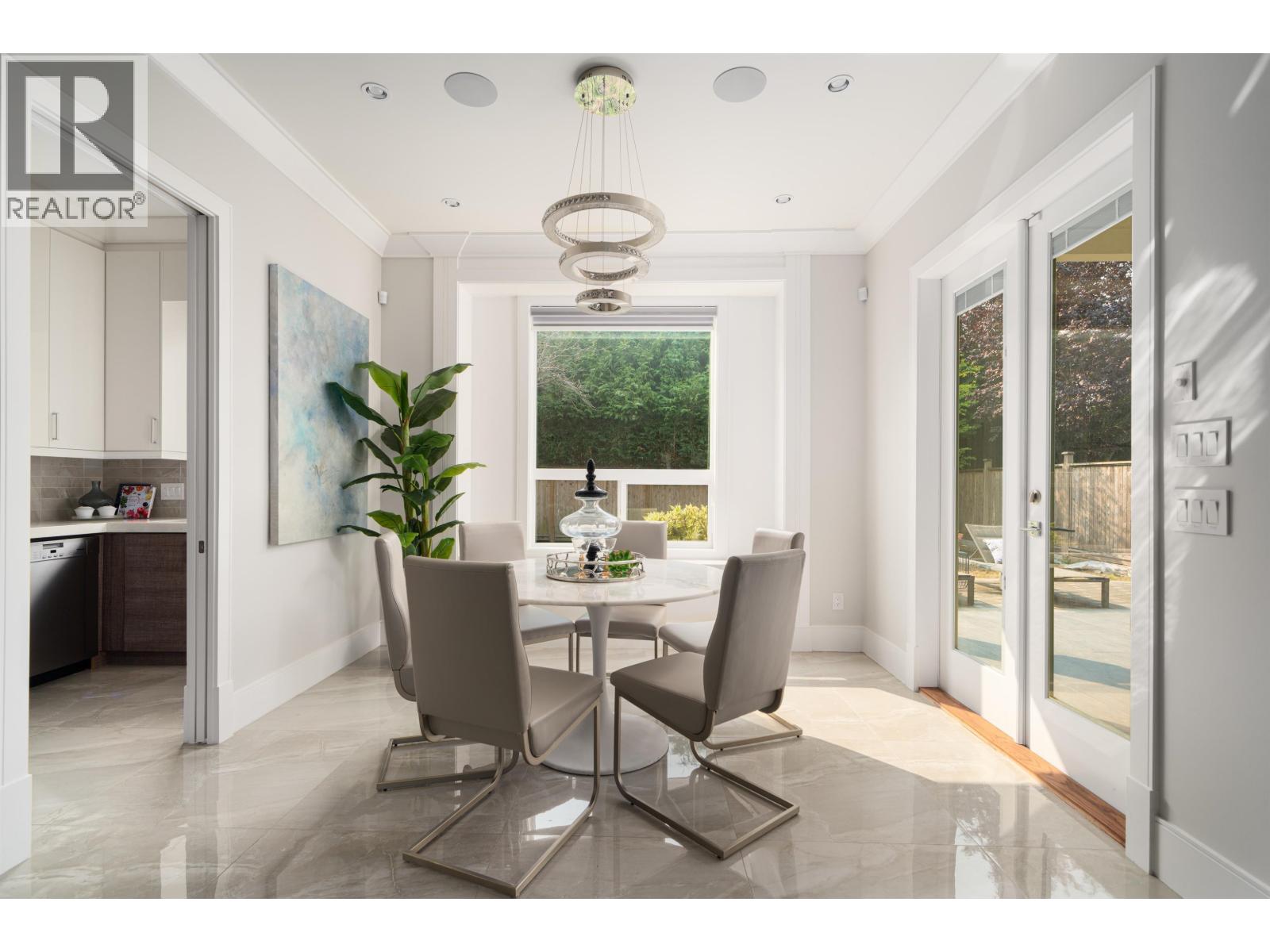 Listing Picture 14 of 38 : 4668 MAHOOD DRIVE, Richmond / 烈治文 - 魯藝地產 Yvonne Lu Group - MLS Medallion Club Member