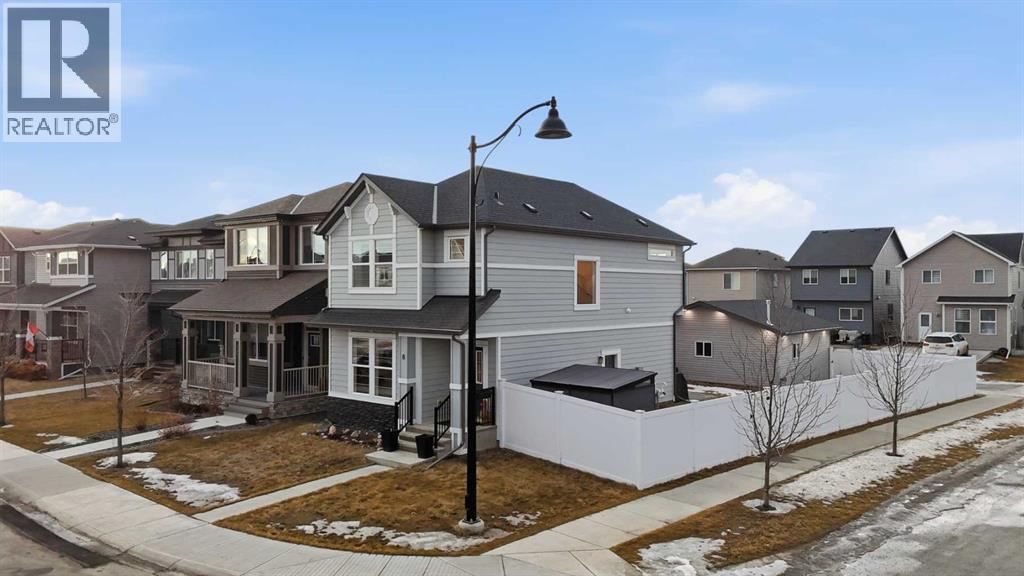 8 Legacy Glen Manor Se, Calgary, Alberta  T2X 4E5 - Photo 1 - A2284732