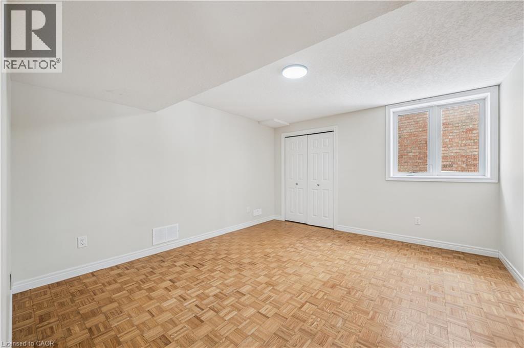 24 Carroll Crescent Unit# Lower, Guelph, Ontario  N1G 5B5 - Photo 15 - 40802379