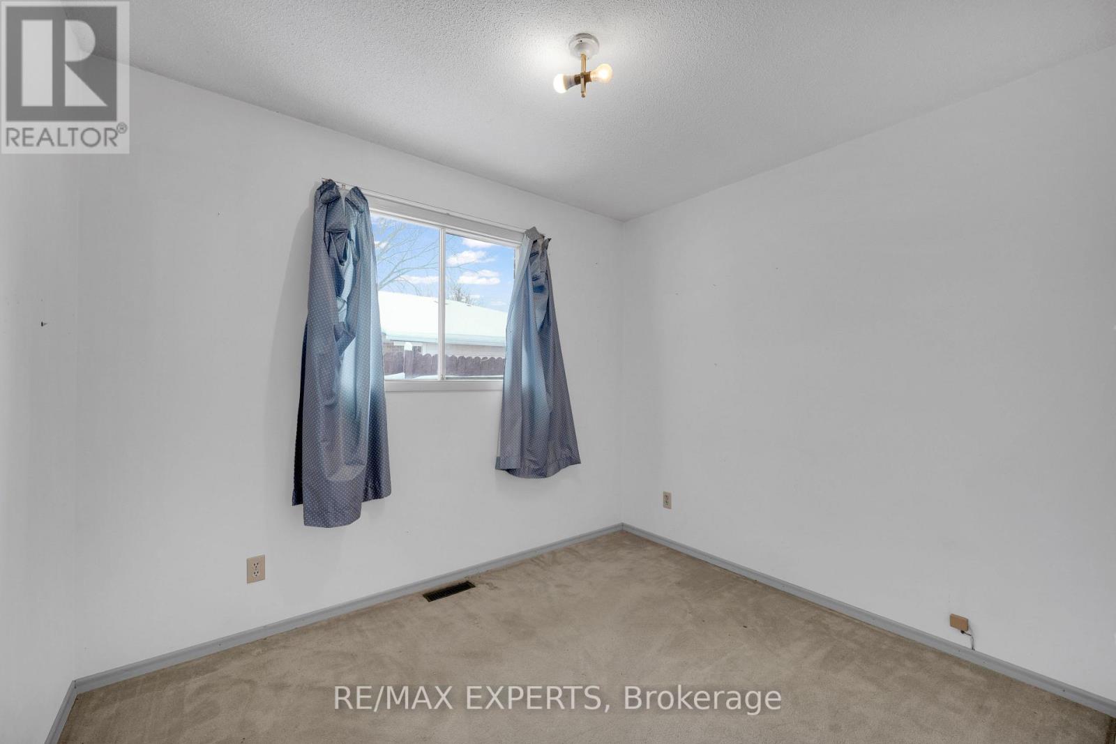 3 Milne Street, New Tecumseth, Ontario  L4N 7J1 - Photo 16 - N12788922