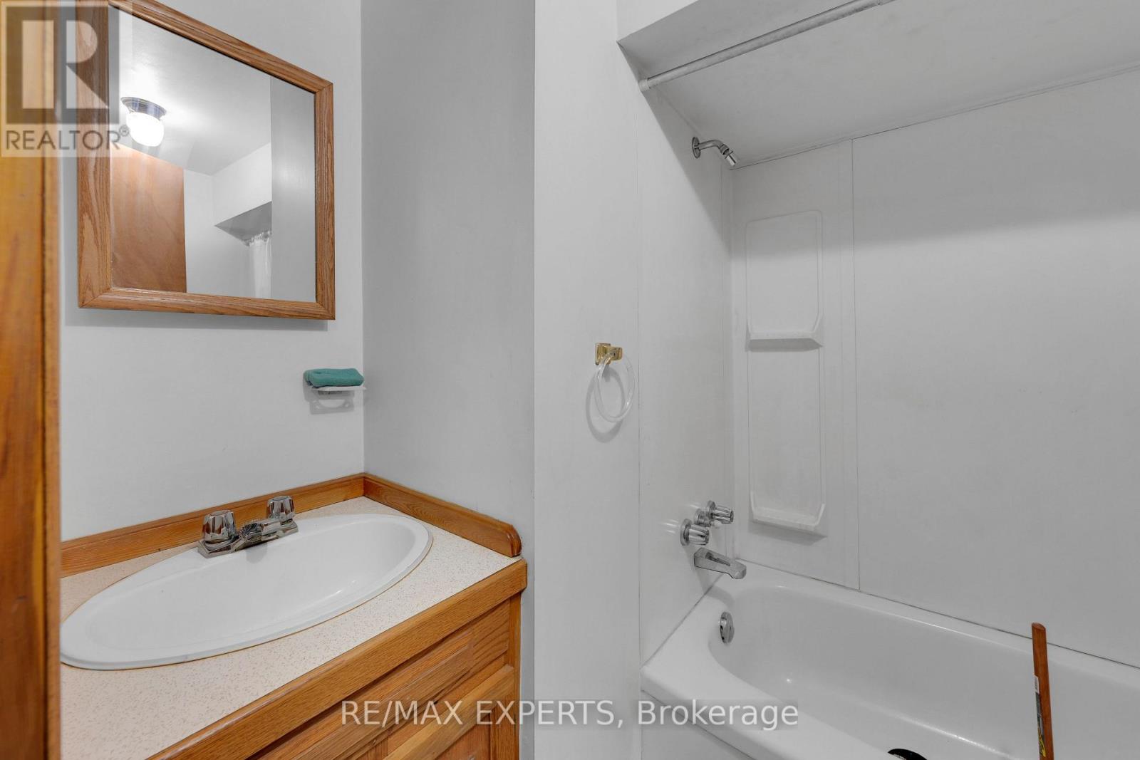 3 Milne Street, New Tecumseth, Ontario  L4N 7J1 - Photo 24 - N12788922