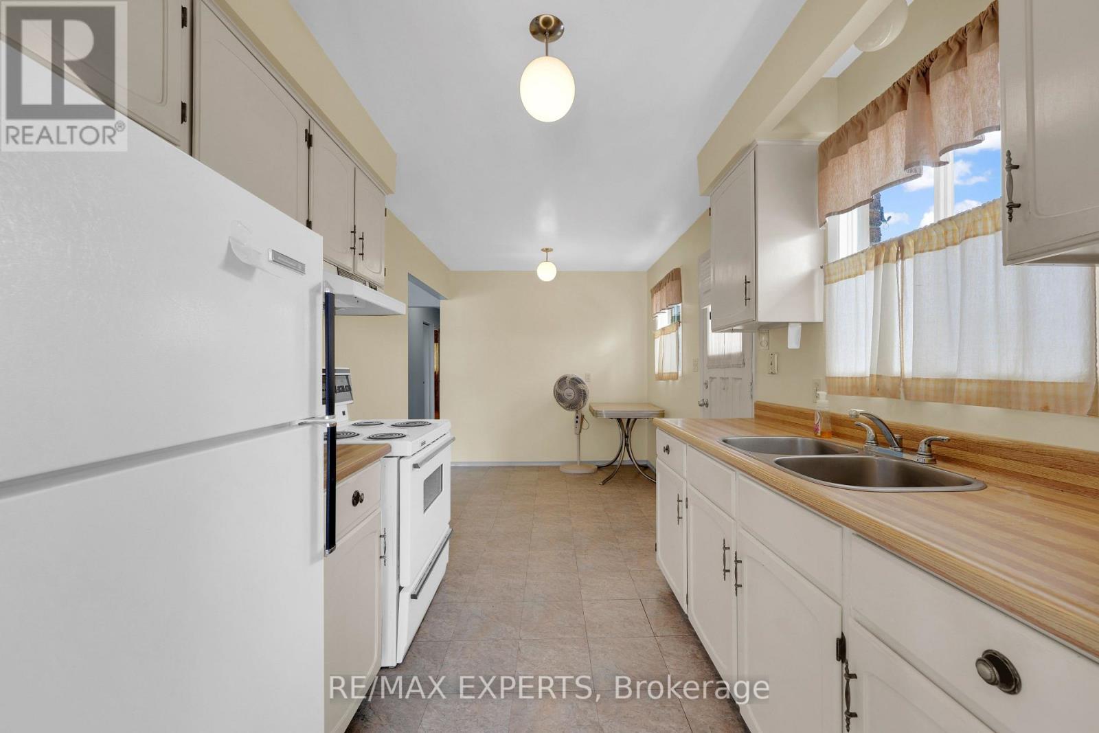 3 Milne Street, New Tecumseth, Ontario  L4N 7J1 - Photo 6 - N12788922