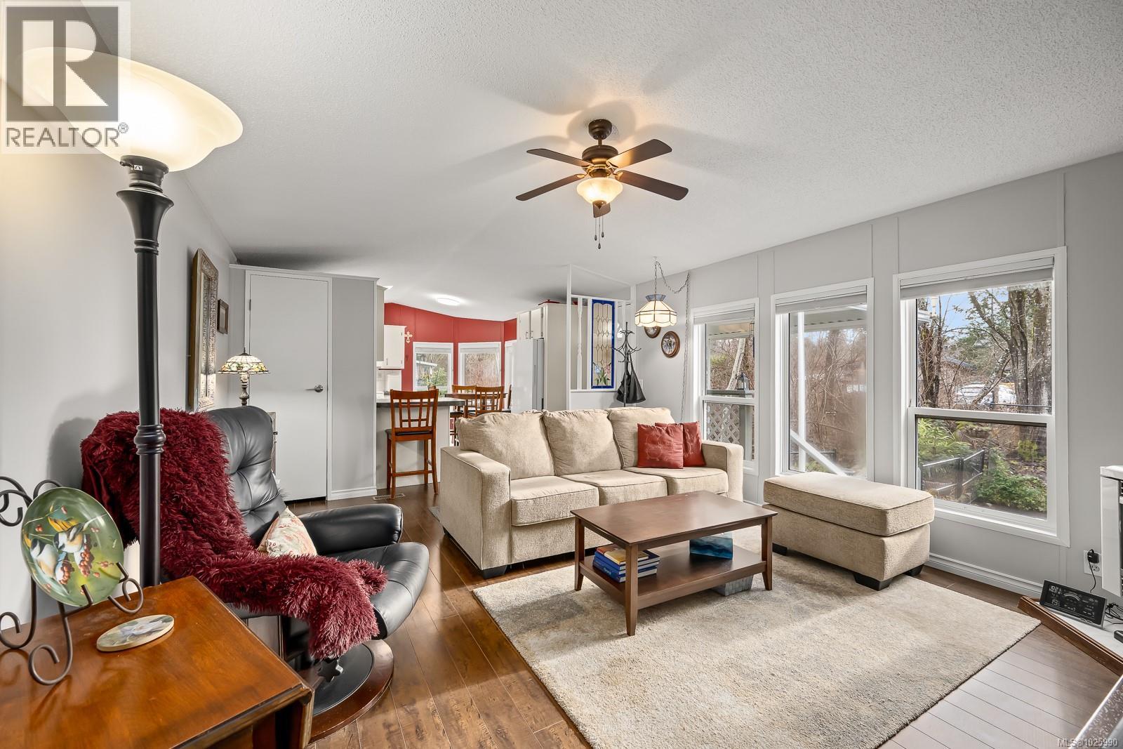 16 2140 20th St, Courtenay, British Columbia  V9N 2G6 - Photo 31 - 1025990