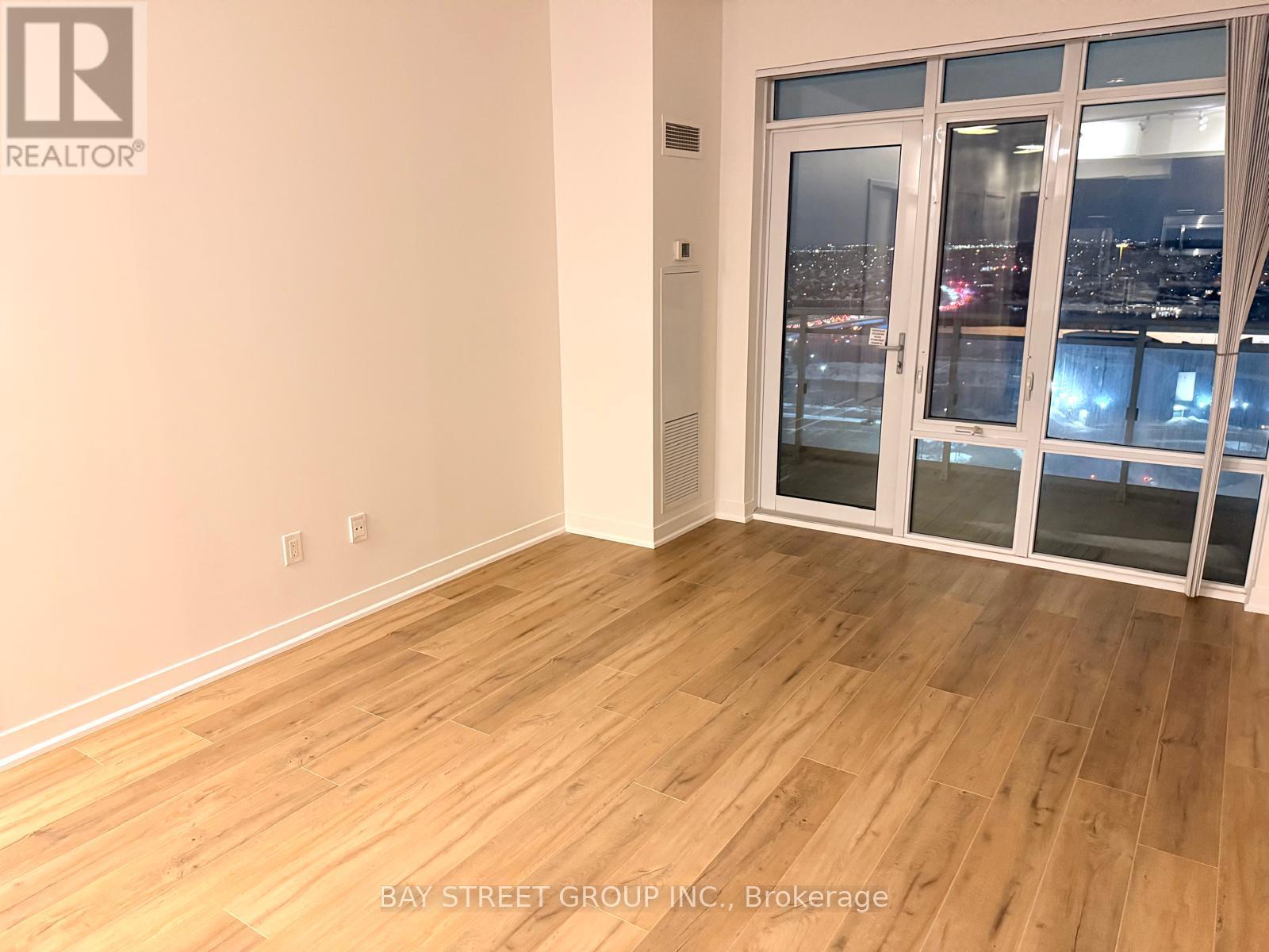 1610 - 360 Square One Drive, Mississauga, Ontario  L5B 0G7 - Photo 13 - W12788930