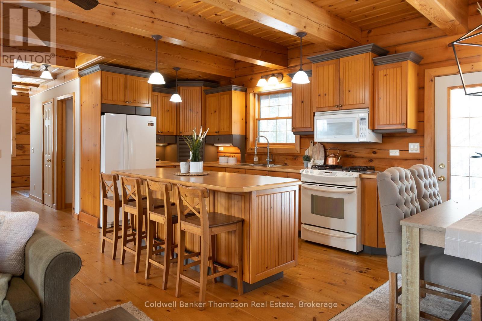 48 Shellwood Shores Avenue, Huntsville, Ontario  P1H 2M4 - Photo 6 - X12788978