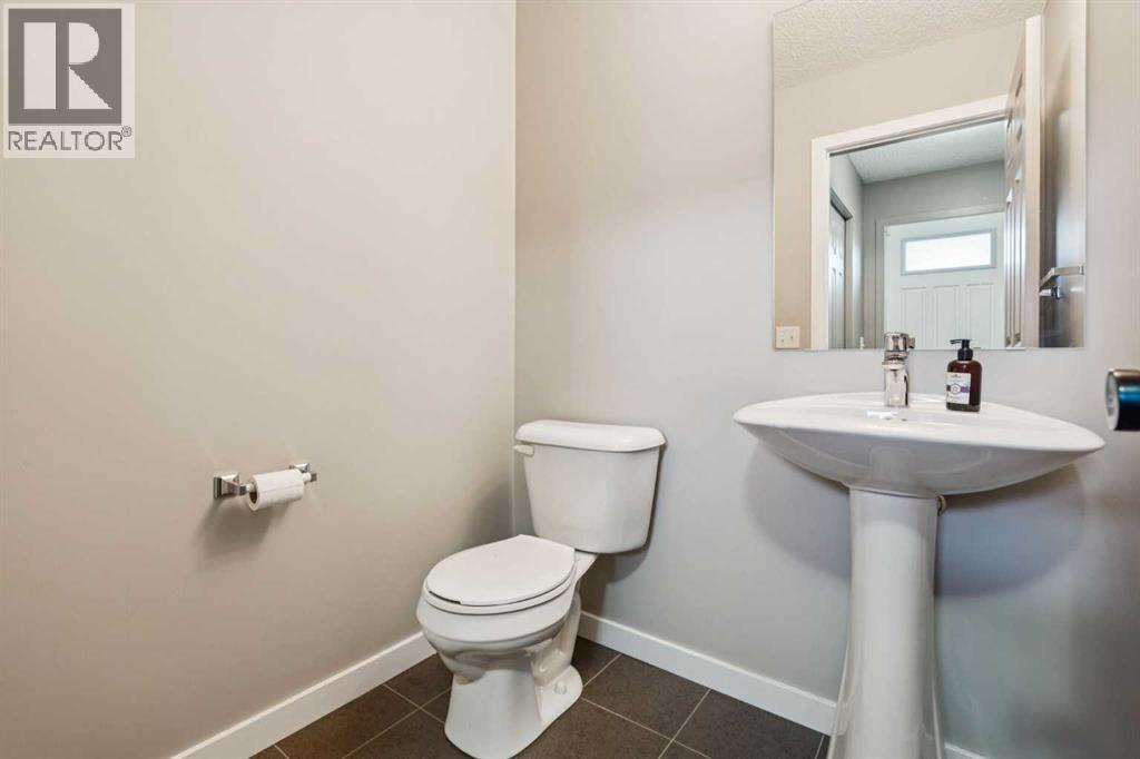 43 Sunset Road, Cochrane, Alberta  T4C 0W3 - Photo 16 - A2286348