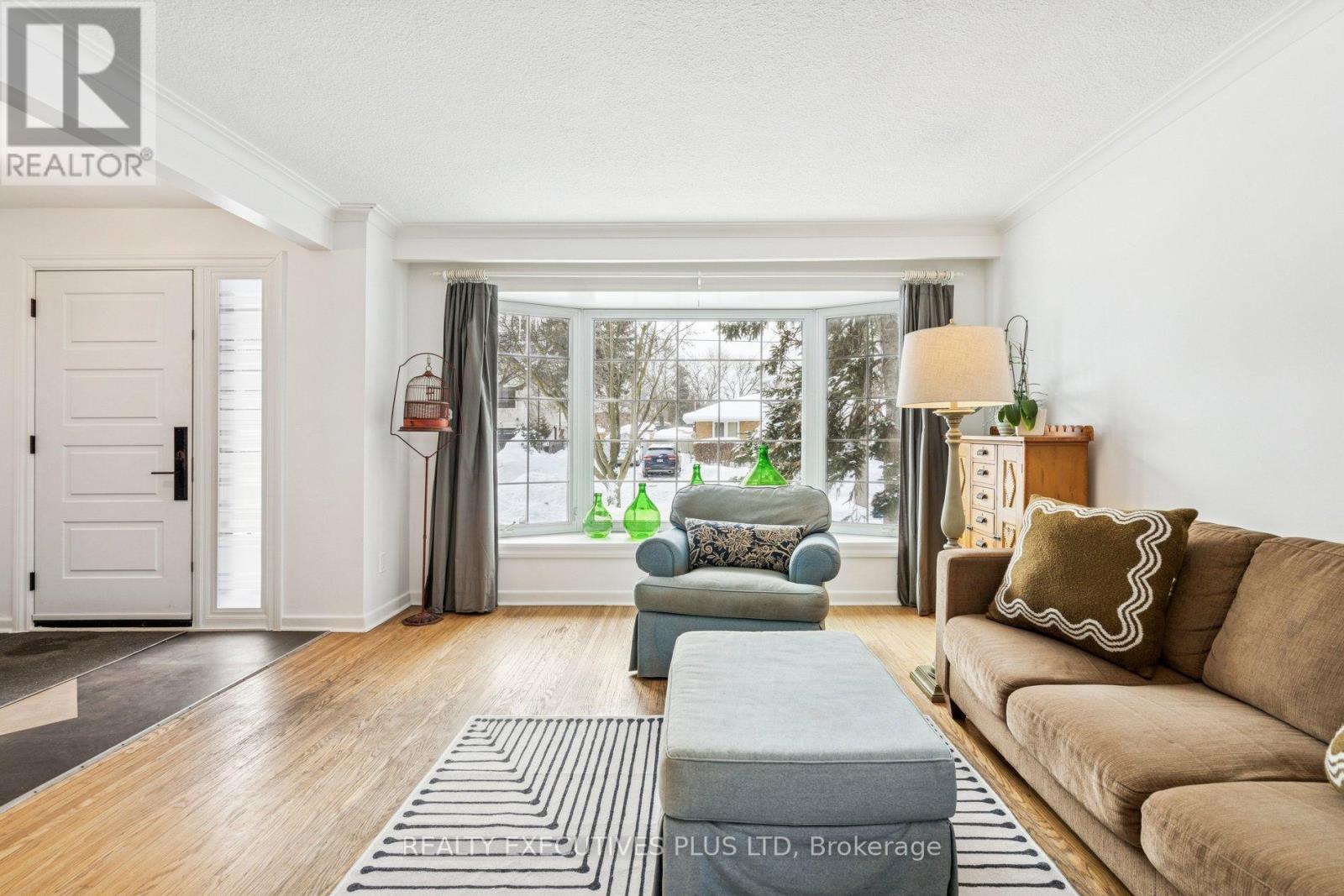 124 Applefield Drive, Toronto, Ontario  M1P 3Y2 - Photo 13 - E12747230