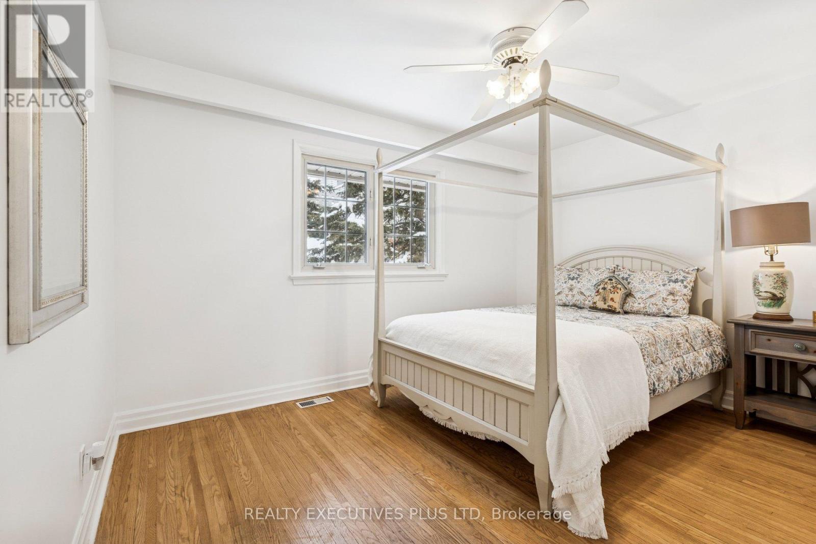 124 Applefield Drive, Toronto, Ontario  M1P 3Y2 - Photo 22 - E12747230