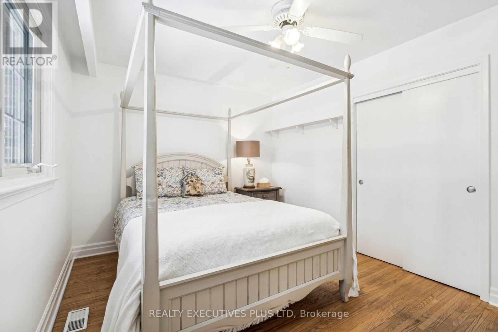 124 Applefield Drive, Toronto, Ontario  M1P 3Y2 - Photo 25 - E12747230