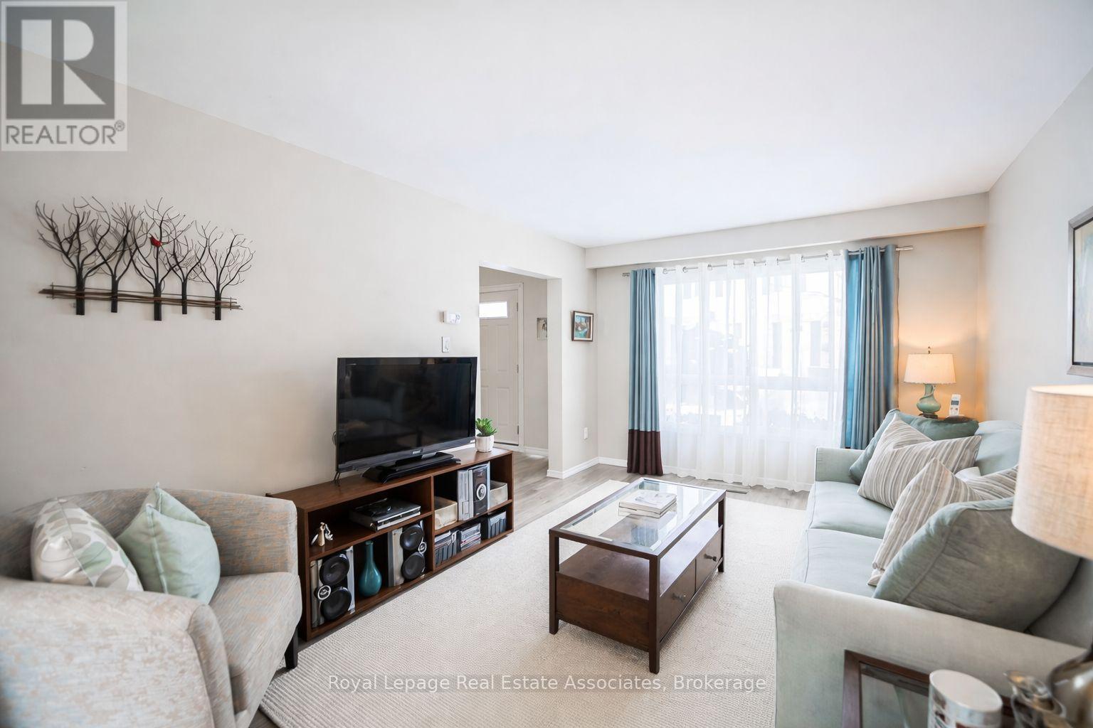 51 - 5475 Lakeshore Road, Burlington, Ontario  L7L 1E1 - Photo 10 - W12779284