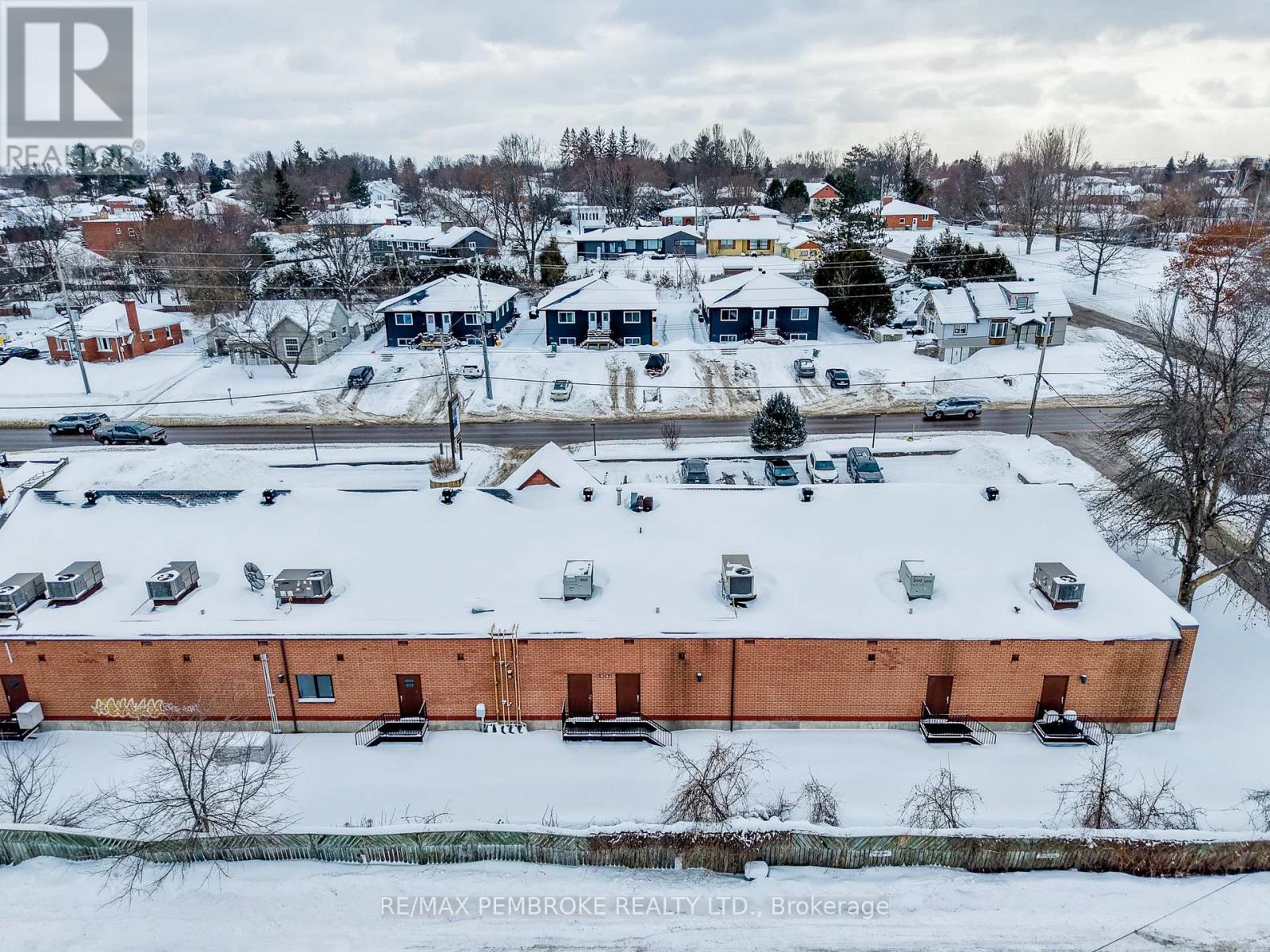 4 - 595 Pembroke Street E, Pembroke, Ontario  K8A 3L7 - Photo 18 - X12788962