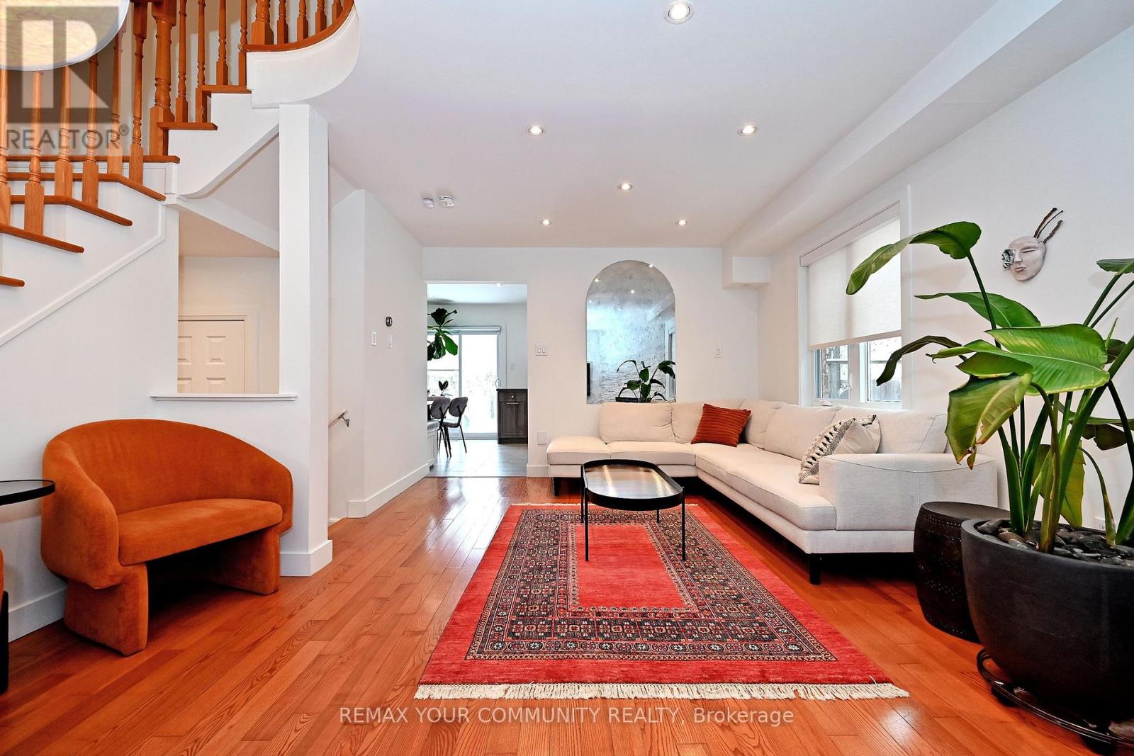 152 Vanguard Road W, Vaughan, Ontario  L4K 5G8 - Photo 7 - N12740310