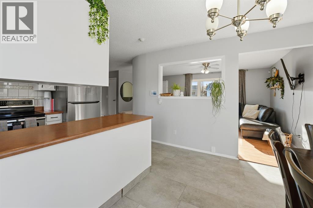 6122 38 Avenue, Stettler, Alberta  T0C 2L1 - Photo 15 - A2285028