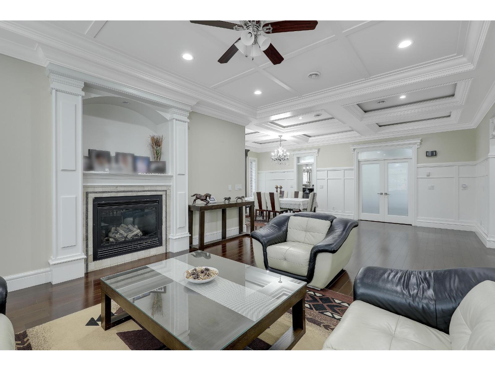 7028 Malvern Place, Surrey, British Columbia  V3W 6N2 - Photo 8 - R3089654