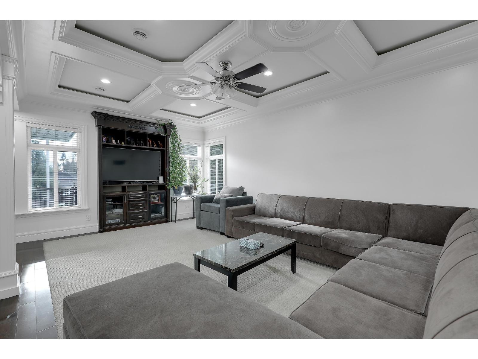 7028 Malvern Place, Surrey, British Columbia  V3W 6N2 - Photo 11 - R3089654