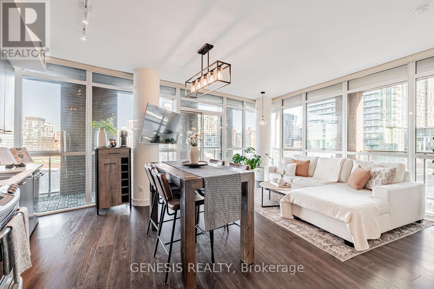 602 - 169 Fort York Boulevard, Toronto, Ontario  M5V 0C8 - Photo 2 - C12788938