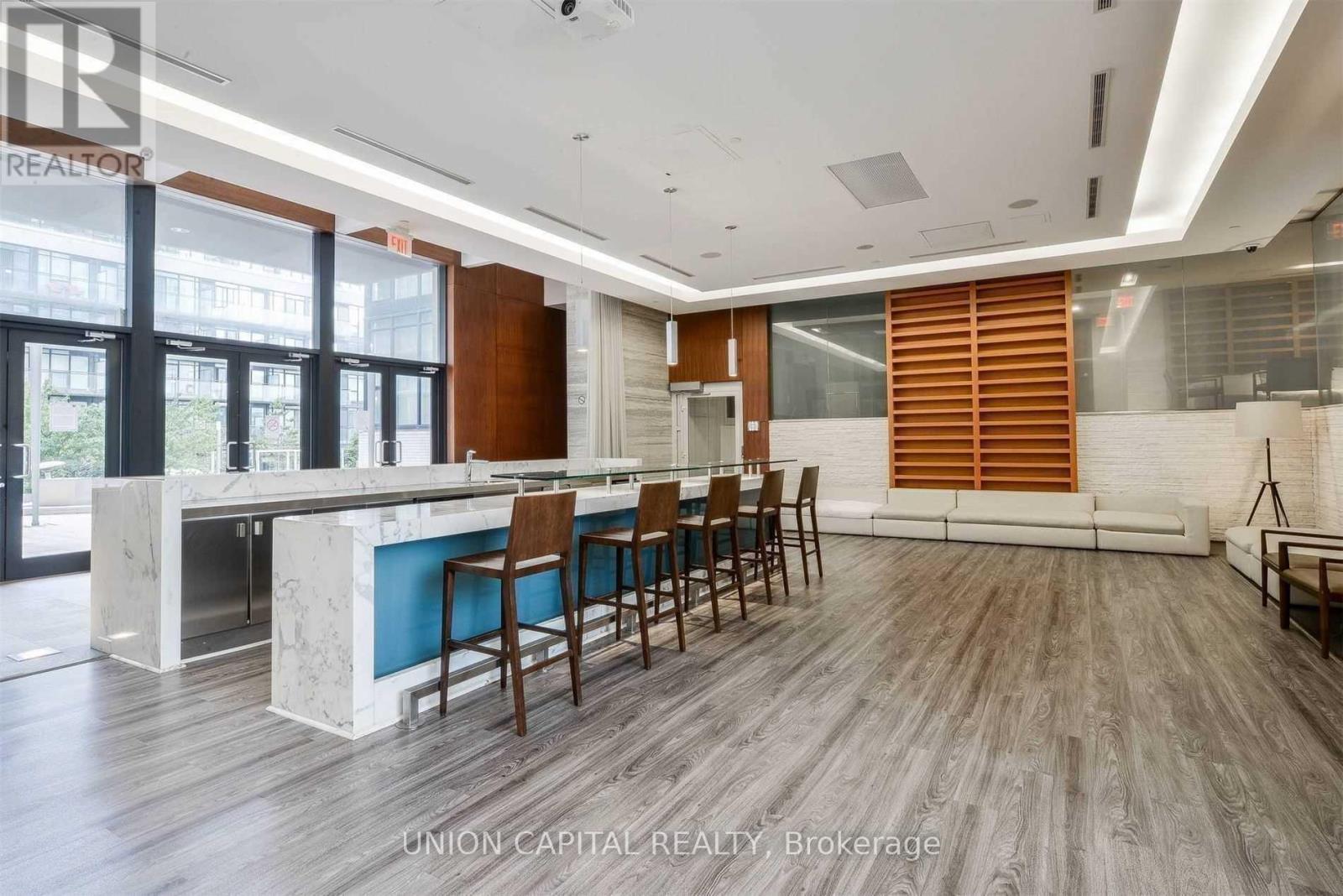 607 - 25 Capreol Court, Toronto, Ontario  M5V 3Z7 - Photo 15 - C12788952