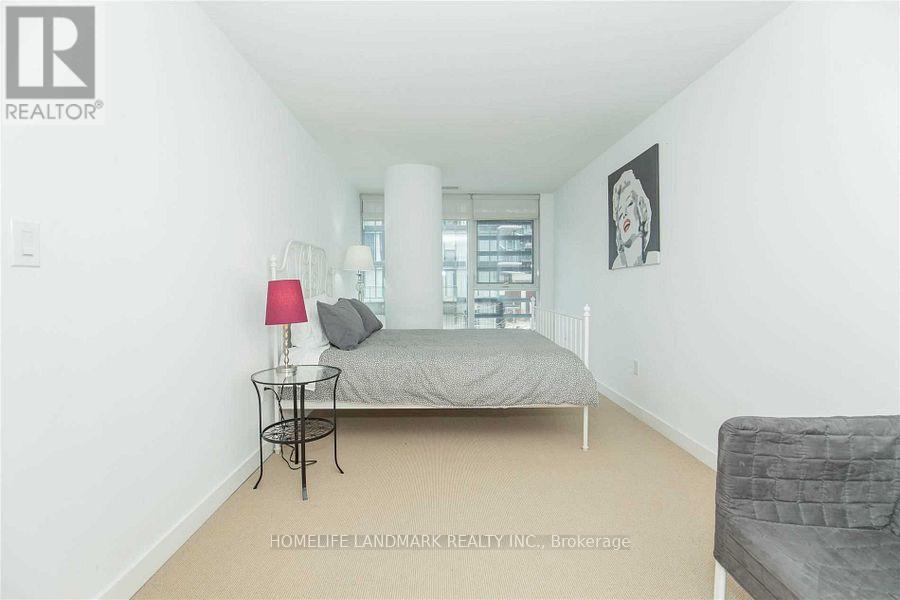 G17 - 26 Capreol Court, Toronto, Ontario  M5V 4A3 - Photo 19 - C12788986