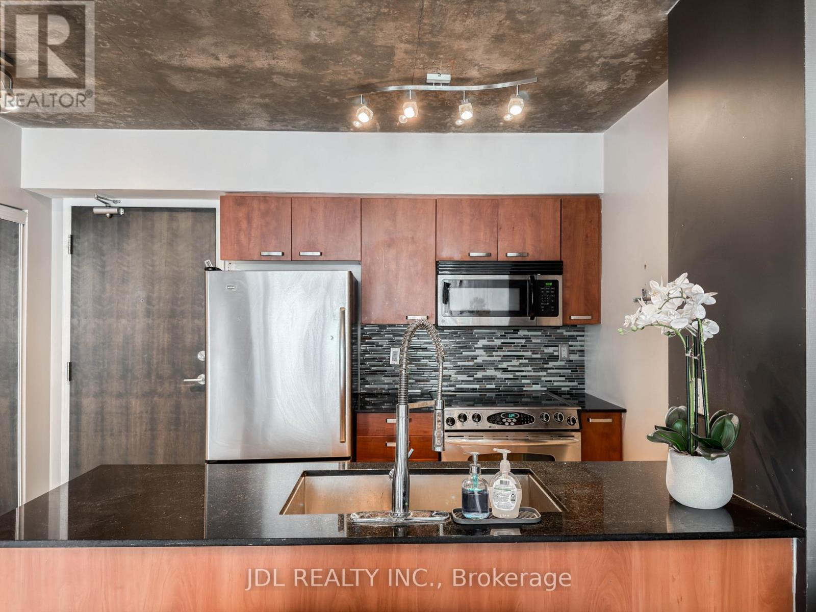 1607 - 22 Wellesley Street E, Toronto, Ontario M4Y 1G3 - Photo 6 - C12788988