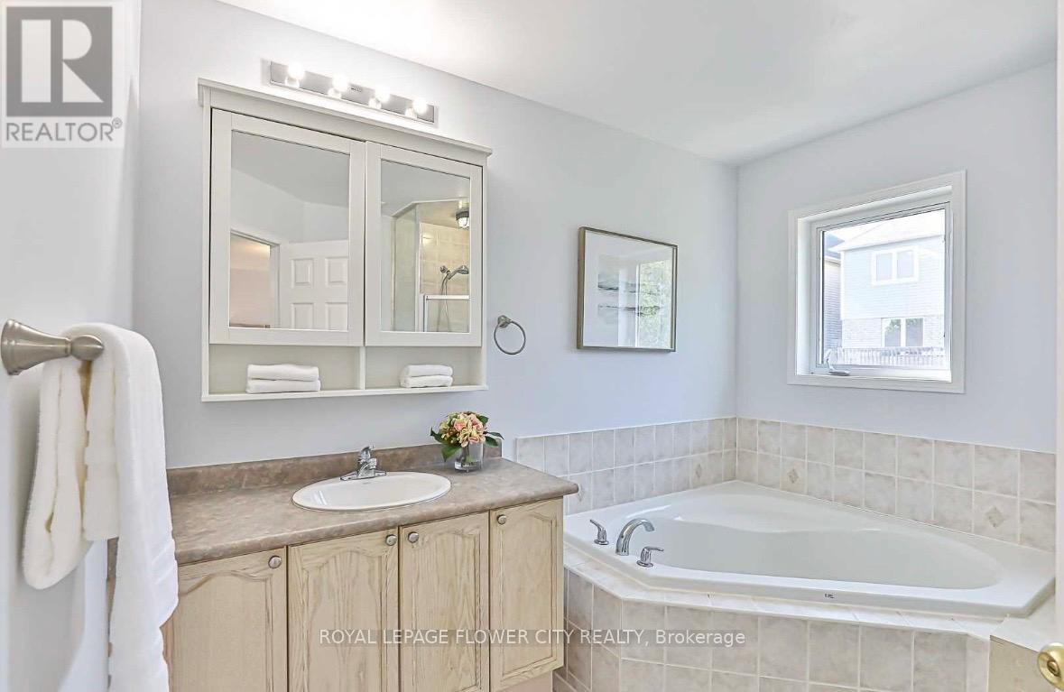 852 Taggart Crescent, Oshawa, Ontario  L1K 0E5 - Photo 13 - E12788968