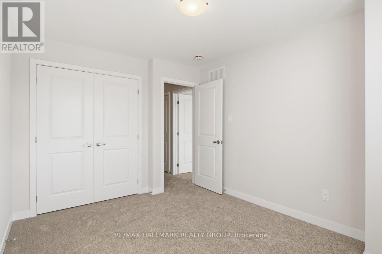 1924 Hawker Private, Ottawa, Ontario  K0A 1L0 - Photo 13 - X12788300