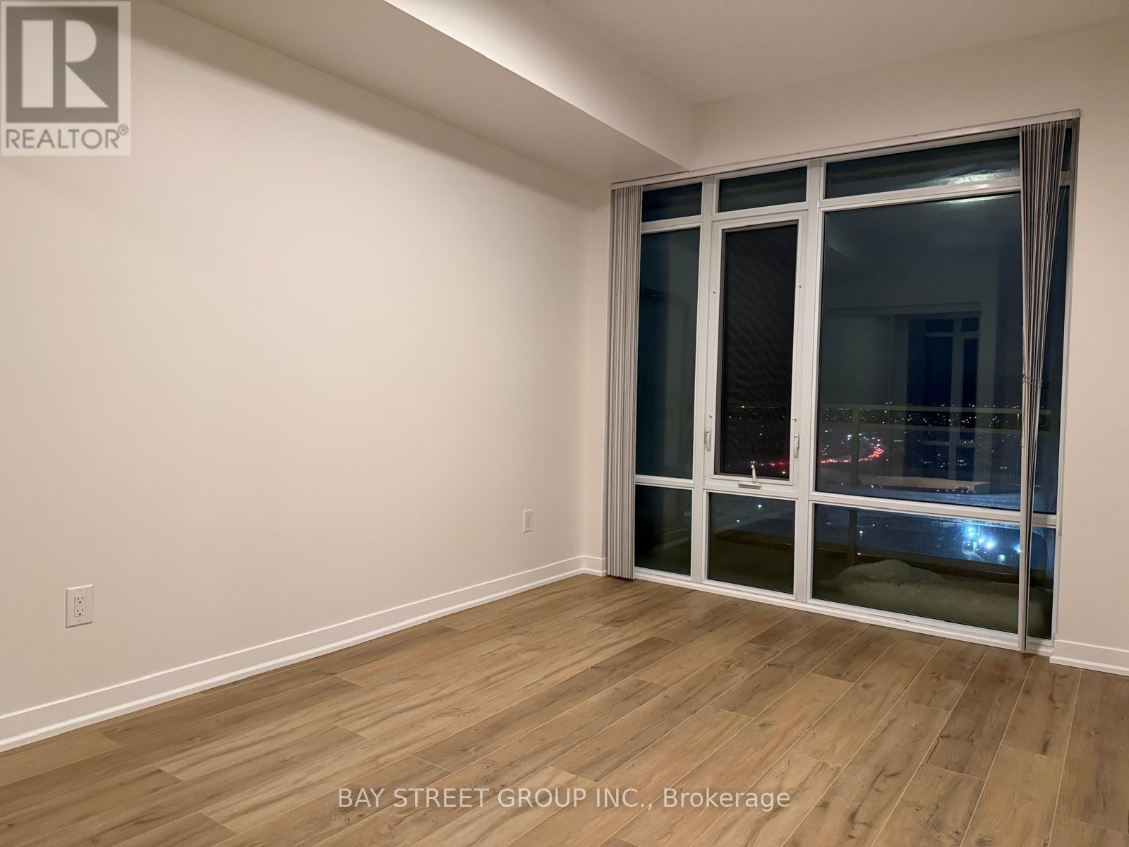 1610 - 360 Square One Drive, Mississauga, Ontario  L5B 0G7 - Photo 16 - W12788956